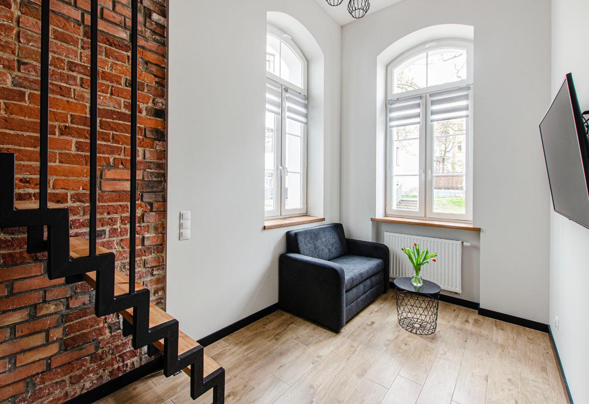 Loft City Center Apartments- Parking, Wifi, 24H Check-In - Wroclaw — Photos 1